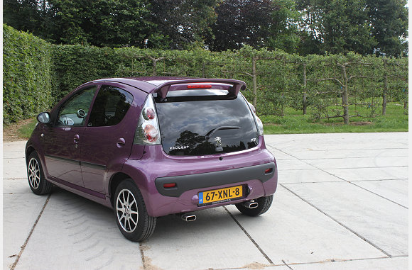 even bij de boomkweker