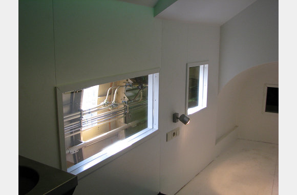 De andere hotelkamer.