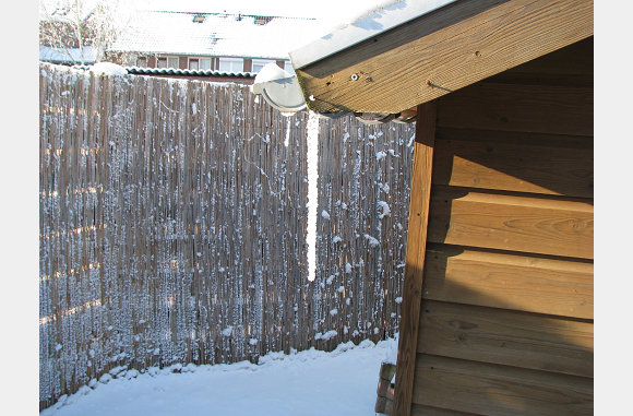 Ijspegels hebben we ook in de tuin.