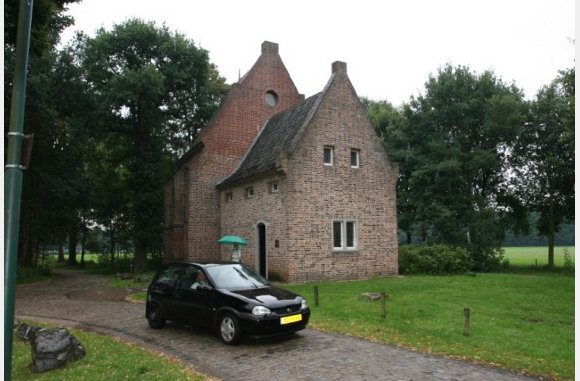 Het regent nog steeds.